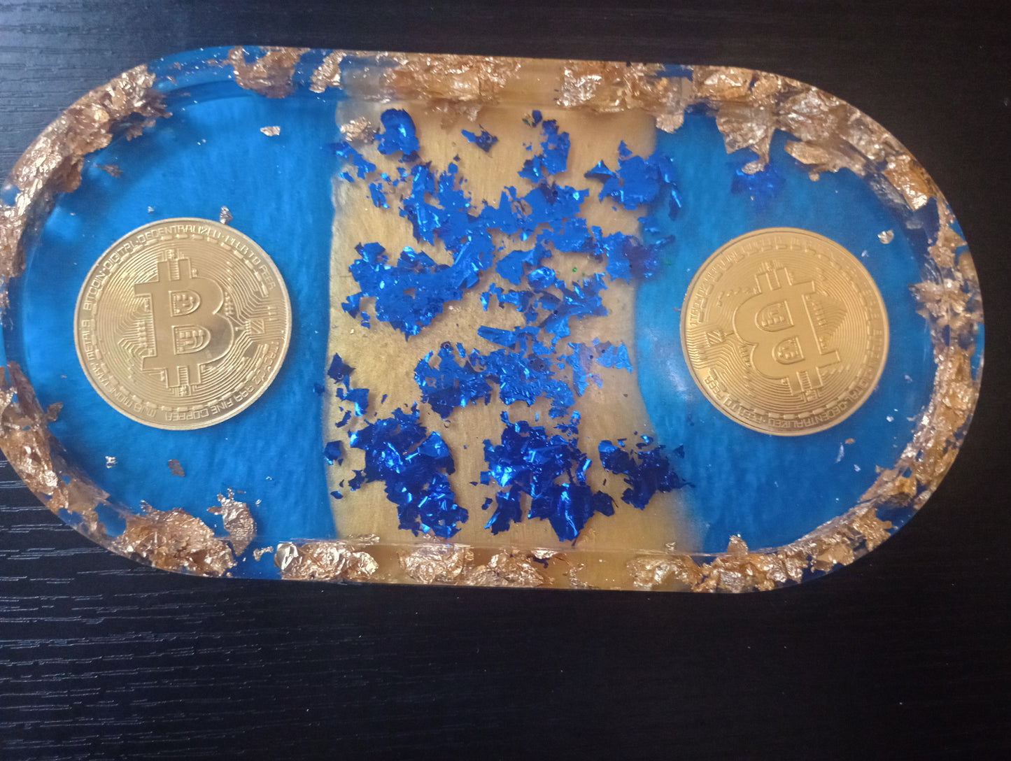 Foil dollar bill trays