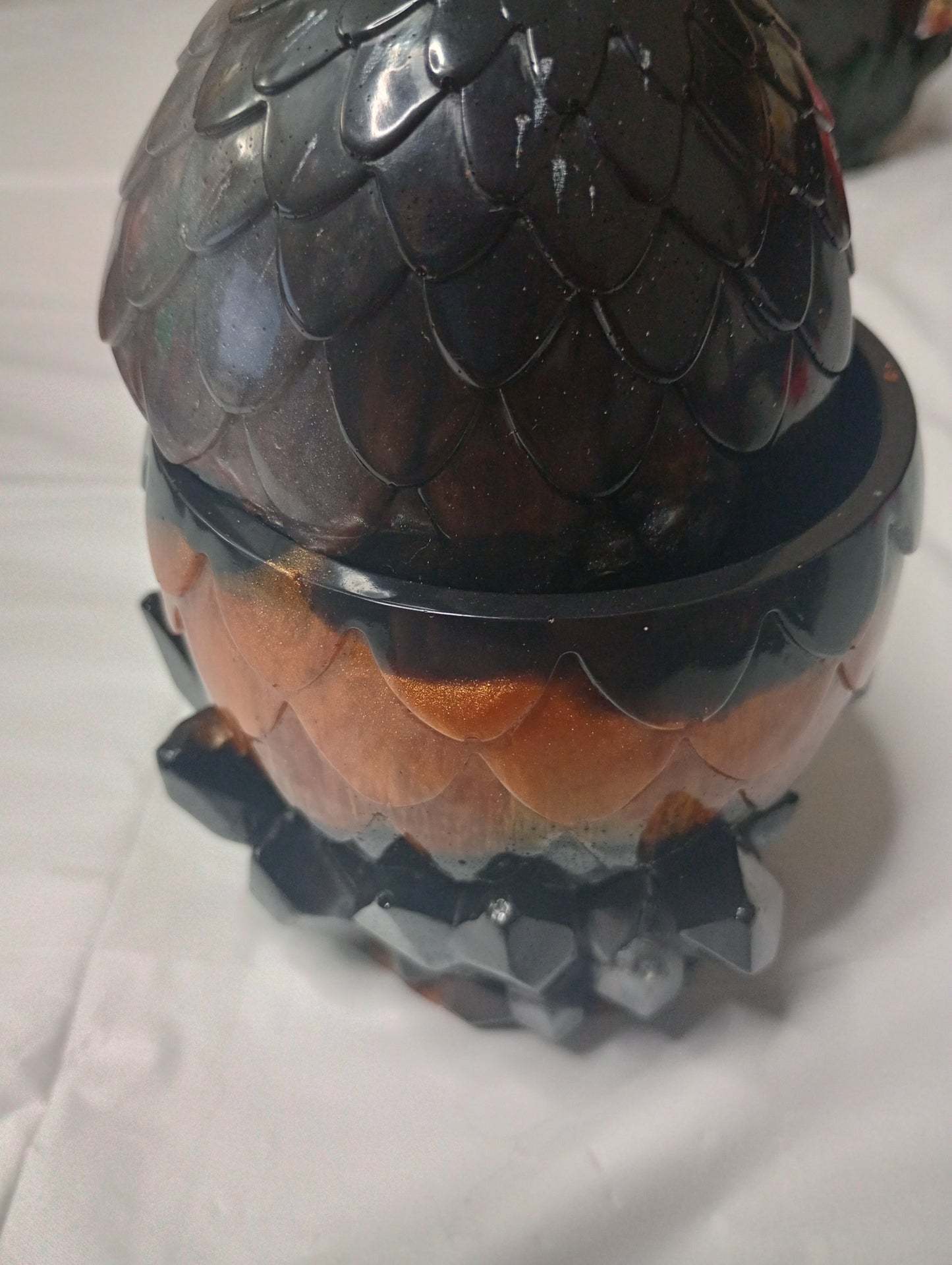 Dragon Egg Storage cointainer